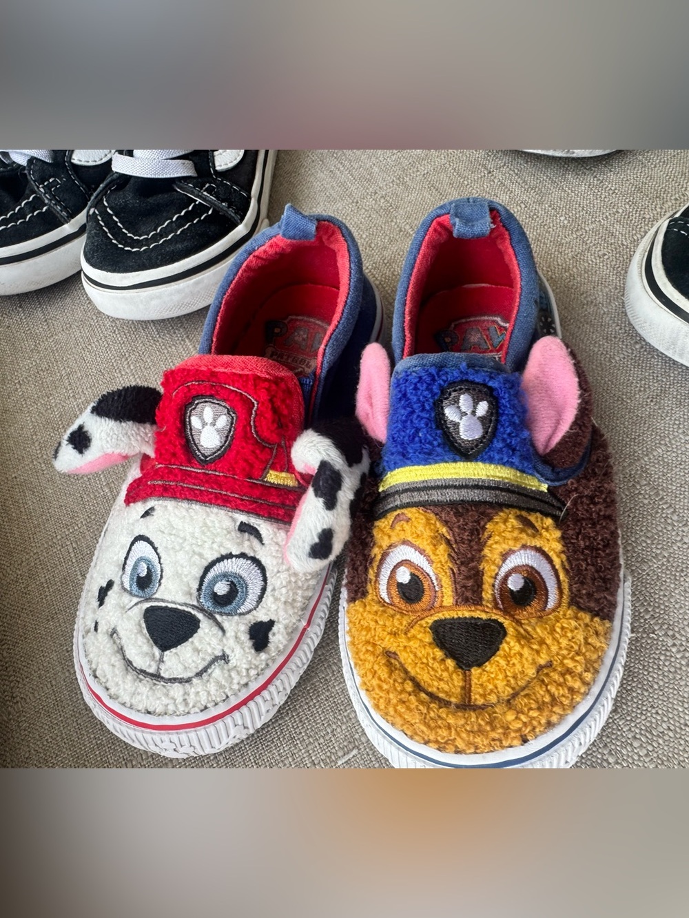 Boys size 8 shoes - toddler shoe bundle lot of 4 - Vans , Converse , Paw Patrol - Picture 2 of 6